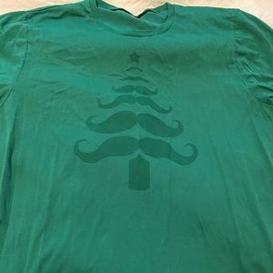 Green Old Navy Christmas shirt XXL
